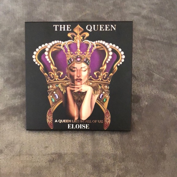 NWT  👁 Eloise The Queen Eyeshadow Palette - Picture 4 of 16